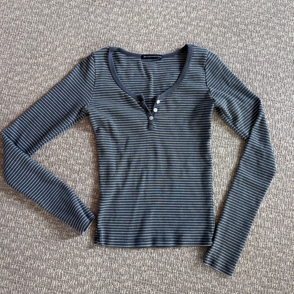 Brandy Melville cotton top. One size fits most